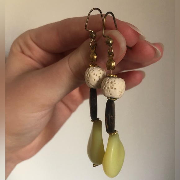 Sonoma Earrings - Picture 2 of 3